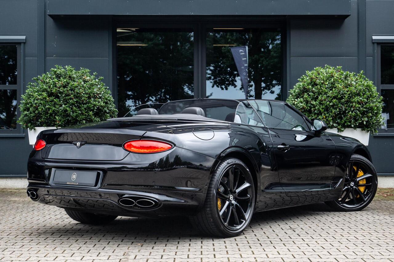 Bentley CONTINENTAL GTC 4.0 V8 First Edition