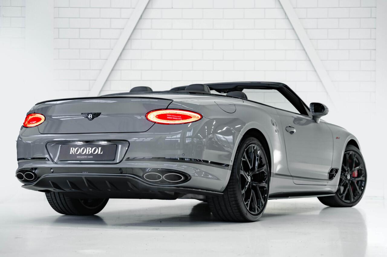 Bentley CONTINENTAL GTC W12 Speed Akrapovic | Mulliner | Touring Specification | Naim Sound system |