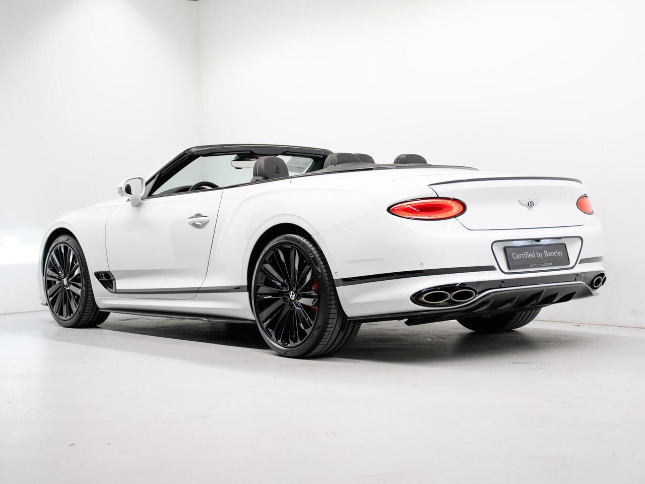 Bentley CONTINENTAL GTC W12 Speed AKRAPOVIC | CARBON | NAIM