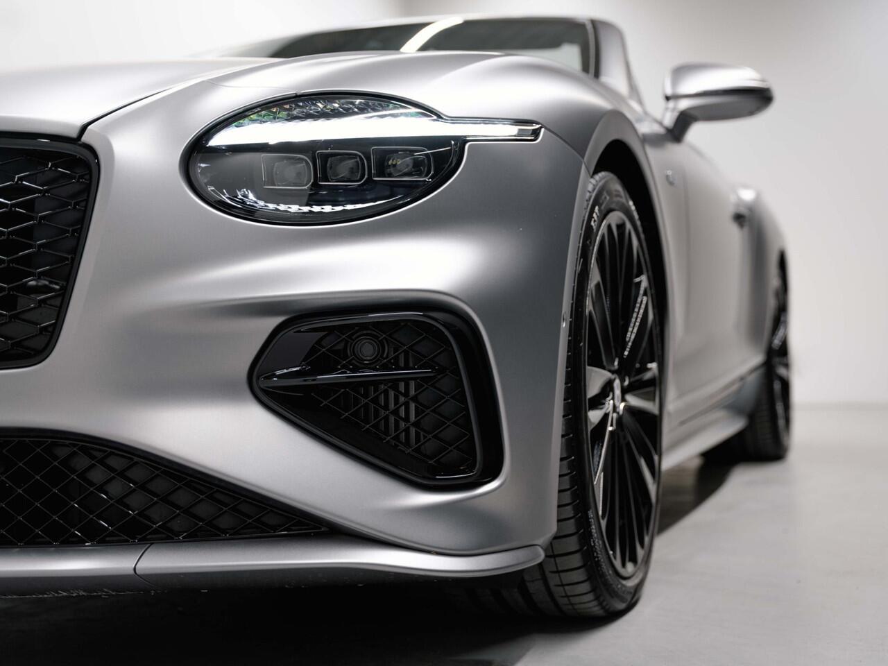 Bentley CONTINENTAL GTC 4.0 V8 Hybrid Speed NAIM|First Edition|Rotating Display.