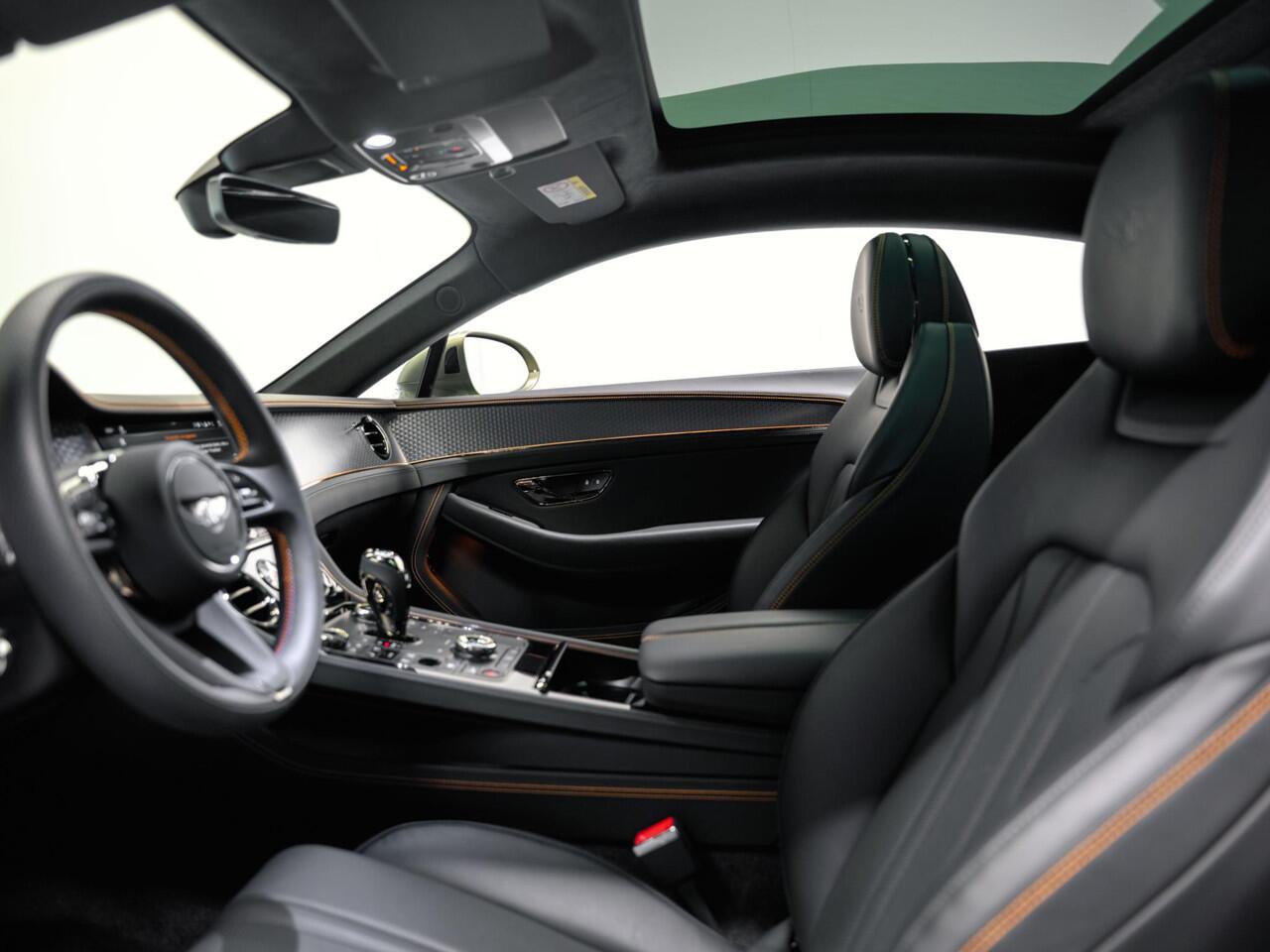 Bentley CONTINENTAL GT 4.0 V8 Hybrid |TOURING SPECIFICATION|AKRAPOVIC|NAIM