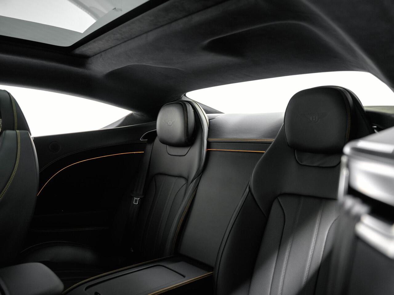 Bentley CONTINENTAL GT 4.0 V8 Hybrid |TOURING SPECIFICATION|AKRAPOVIC|NAIM