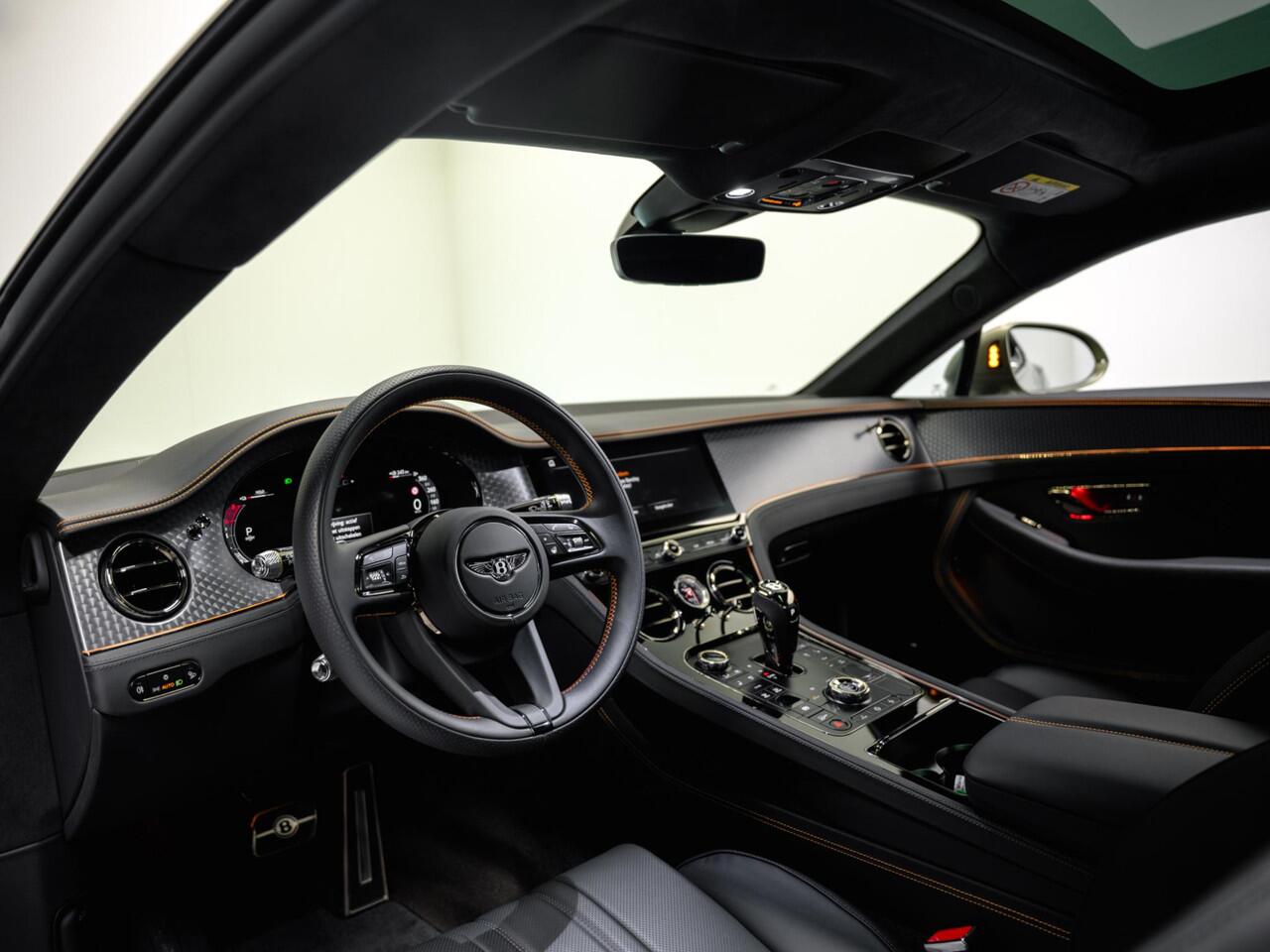 Bentley CONTINENTAL GT 4.0 V8 Hybrid |TOURING SPECIFICATION|AKRAPOVIC|NAIM
