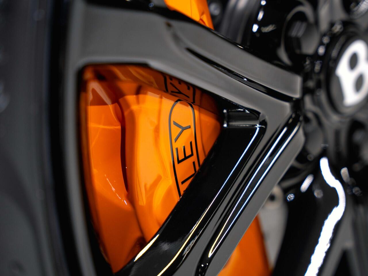 Bentley CONTINENTAL GTC 4.0 V8 Hybrid Speed OMBRE PAINT FADE