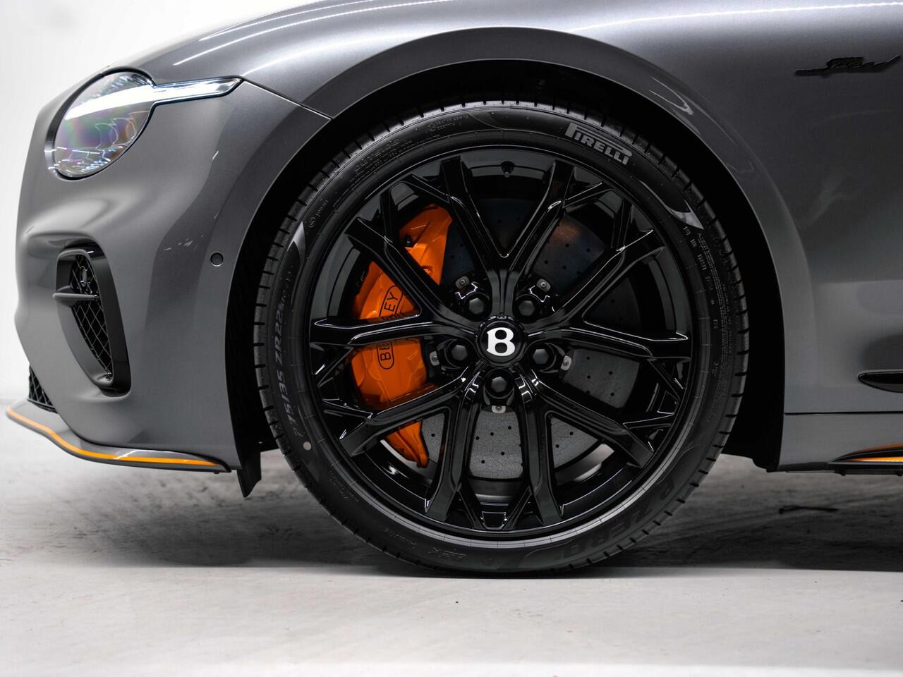 Bentley CONTINENTAL GTC 4.0 V8 Hybrid Speed OMBRE PAINT FADE