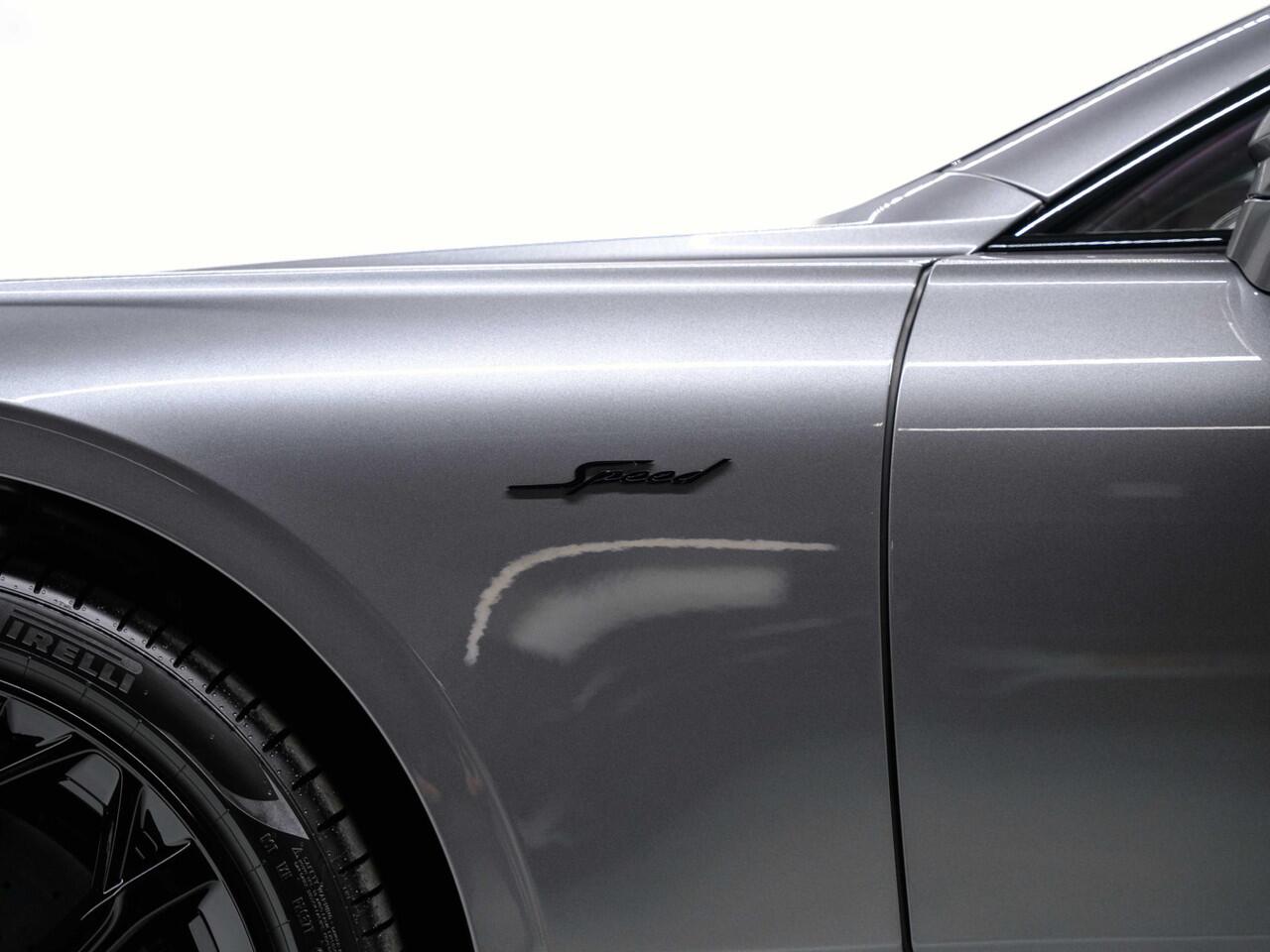 Bentley CONTINENTAL GTC 4.0 V8 Hybrid Speed OMBRE PAINT FADE