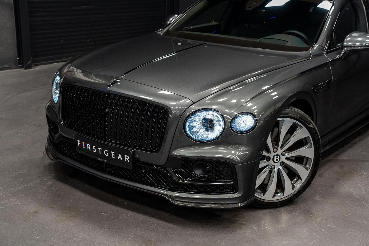 Bentley Flying Spur 4.0 V8 *First Edition / Bang & Olufsen for Bentley / Stoelventilatie & Massage / Vierwielbesturing / Carbon / Rotating Display*