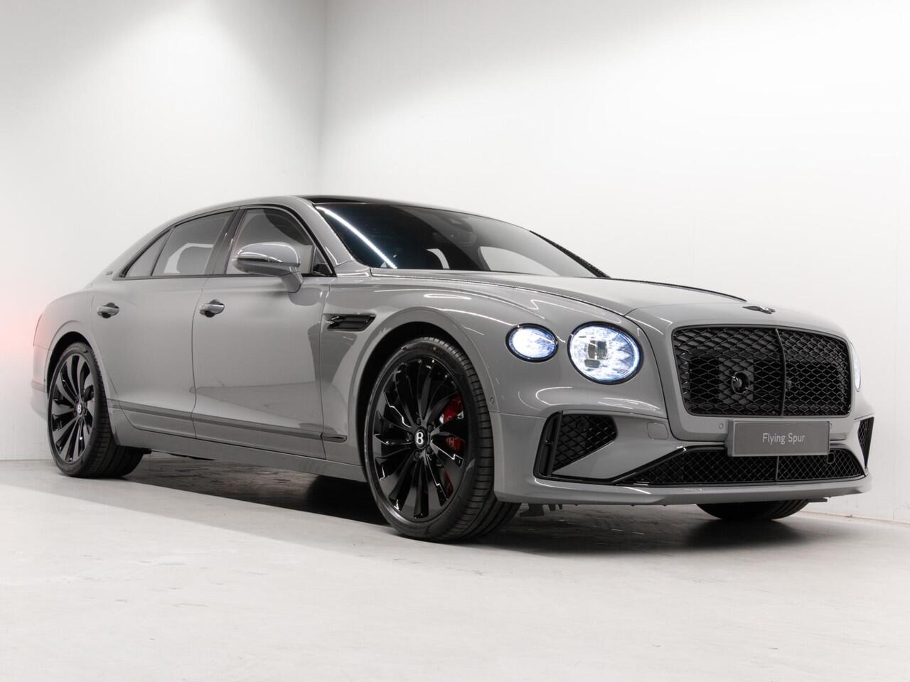 Bentley Flying Spur 4.0 V8 Hybrid Black Edition TOURING SPEC | B&O