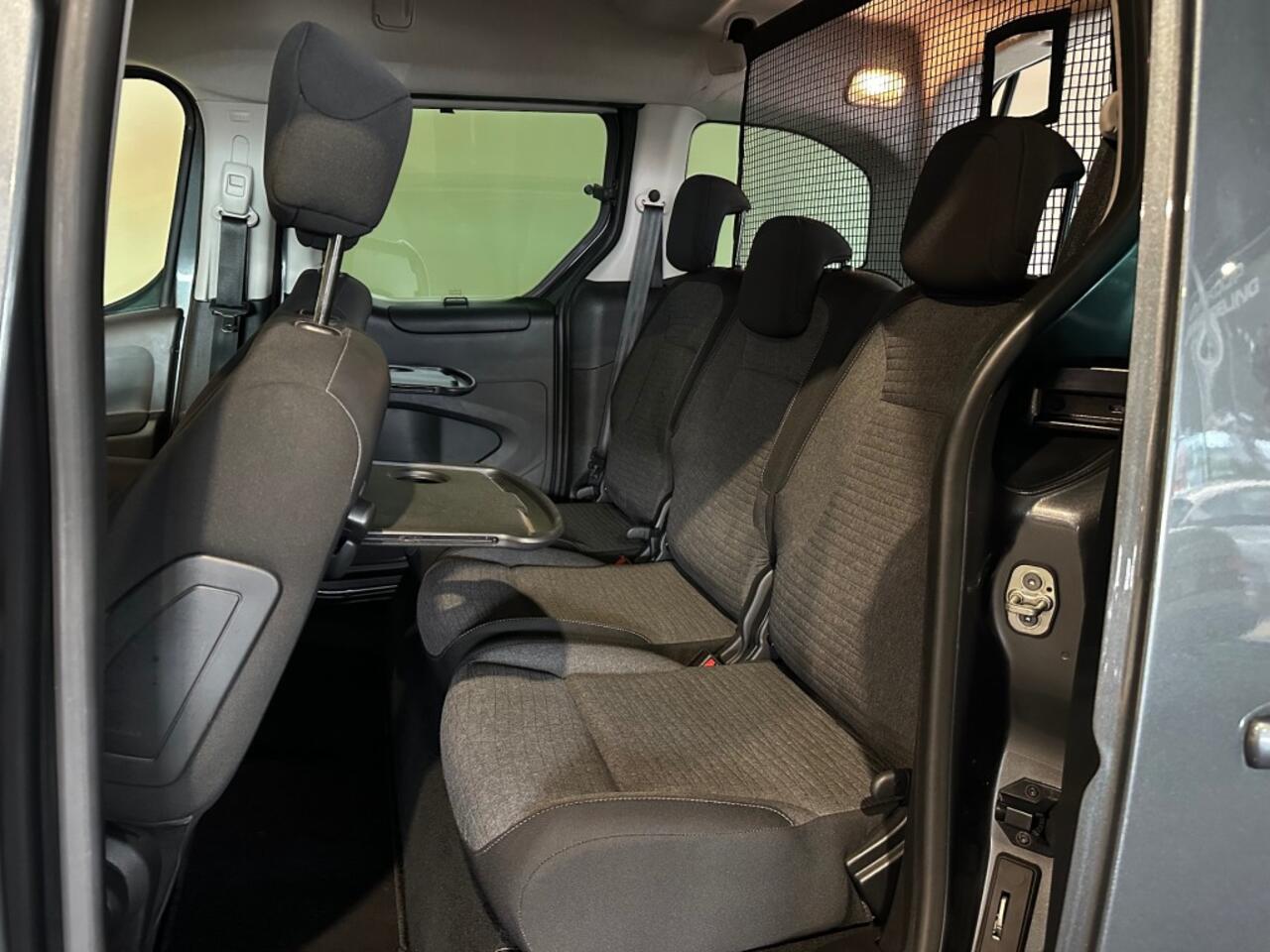 Citroen BERLINGO 1.2 PURETECH XTR NAVI l PDC l TREKHAAK l CRUISE l AIRCO l