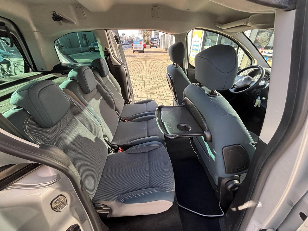 Citroen BERLINGO E-Feel 23 kWh | Personen uitvoering | Achteruitrij camera | Navigatie systeem | Parkeersensoren voor en achter