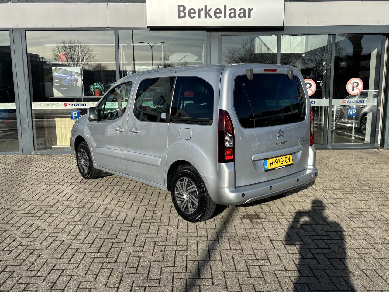 Citroen BERLINGO E-Feel 23 kWh | Personen uitvoering | Achteruitrij camera | Navigatie systeem | Parkeersensoren voor en achter