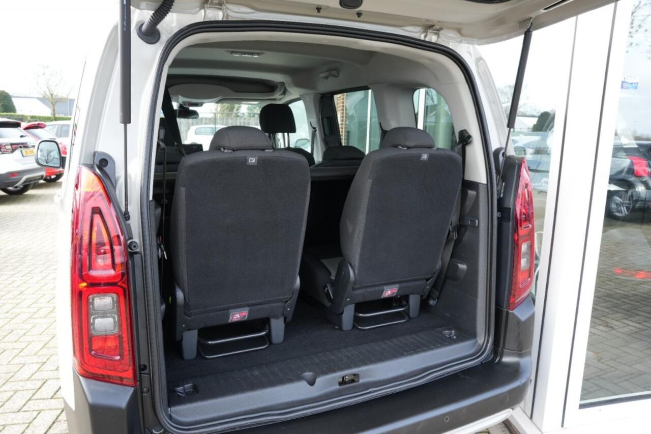 Citroen BERLINGO 1.2 SHINE 7Persoons XTR, Camera, Navi. Carplay ALL IN PRIJS