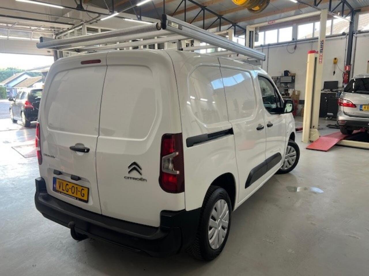 Citroen BERLINGO 1.5 BLUEHDI Club, Bluetooth, Crs.Control, Trekhaak, Schuifdeur