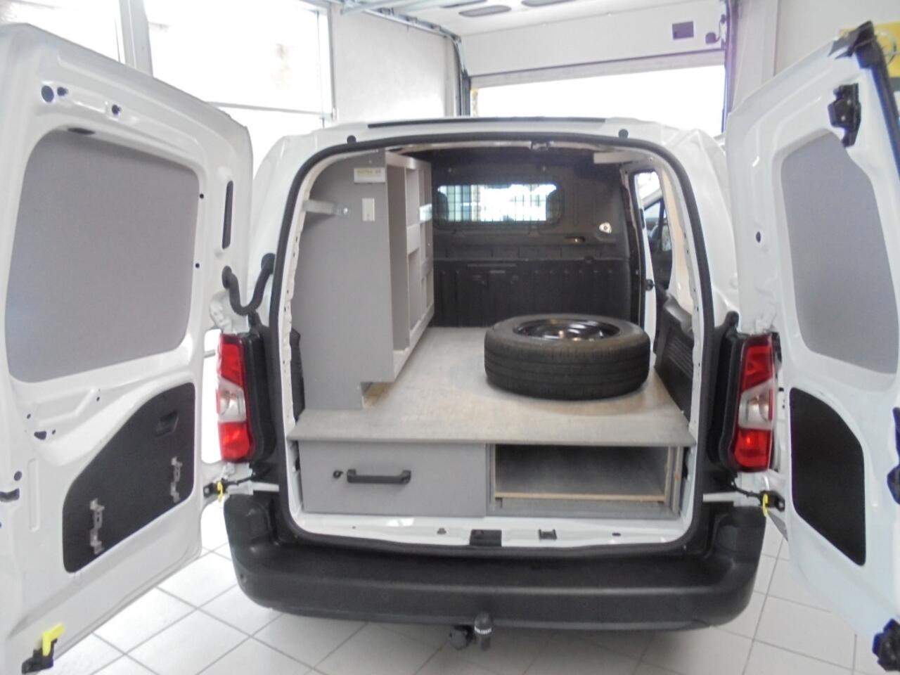 Citroen BERLINGO 1.5 BlueHDI||Trekhaak||Imperiaal||Airco||Cruise||