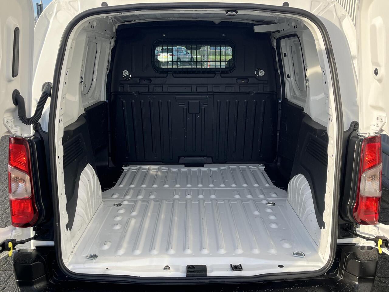 Citroen BERLINGO 1.2 Club*NIEUW MODEL*A/C*CRUISE*CARPLAY*NW-RIEM*