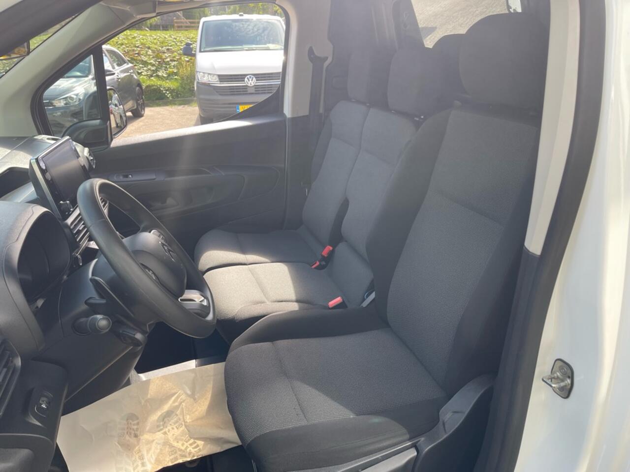 Citroen BERLINGO 1.5 BlueHDI Club, Automaat, Carplay, Lm velgen