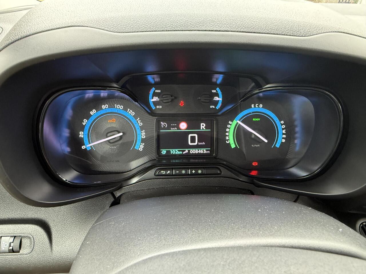 Citroen BERLINGO ë-Berlingo Feel 50 kWh Airco/Camera/Groot Scherm/Parkeersensoren/320km actieradius/GEEN AFLEVERKOSTEN