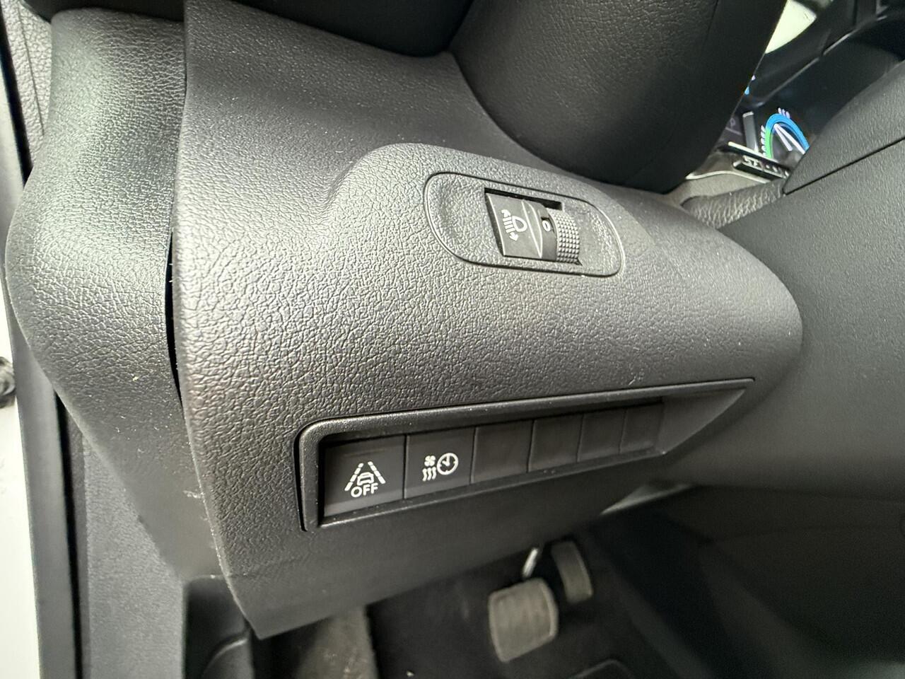 Citroen BERLINGO ë-Berlingo Feel 50 kWh Airco/Camera/Groot Scherm/Parkeersensoren/320km actieradius/GEEN AFLEVERKOSTEN