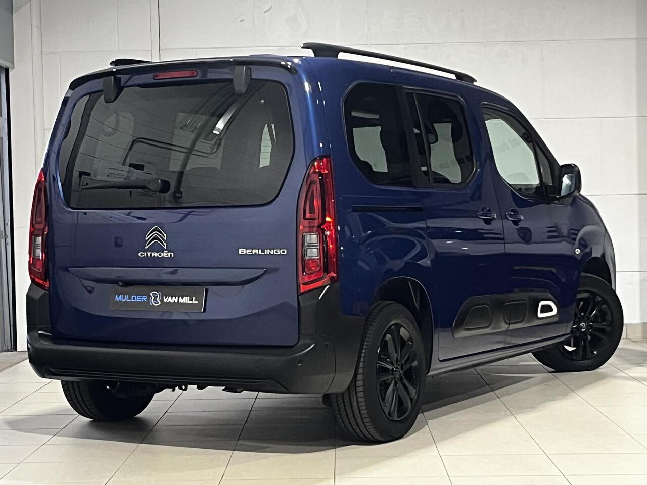 Citroen BERLINGO MPV Shine Pack 1.2 Turbo 130pk EAT8 | PANODAK | NAVI | CAMERA | STOELVERW. | DODEHOEKBEW. | CLIMA | KEYLESS ENTRY | DAB+