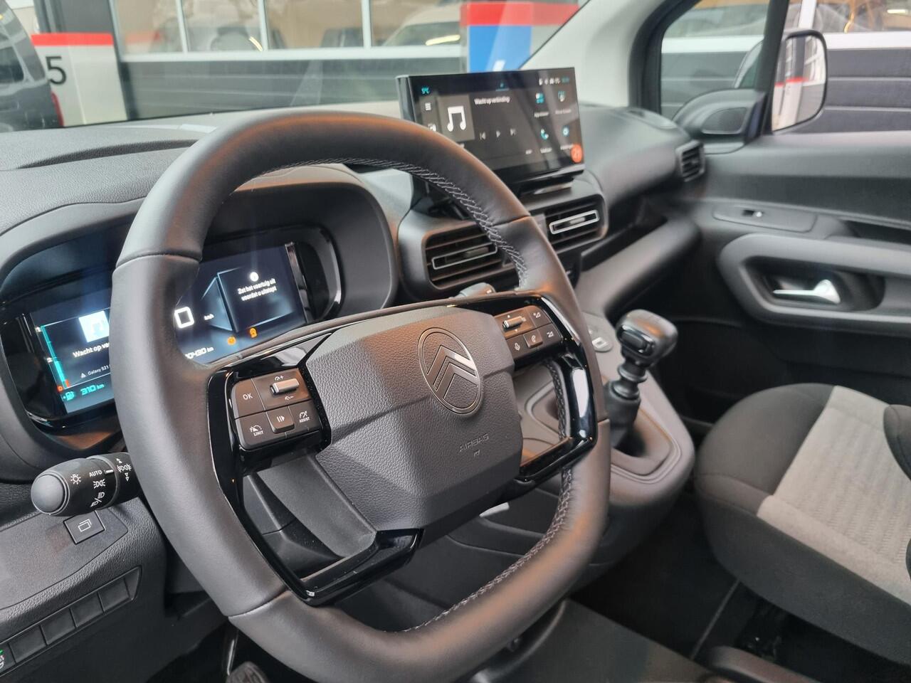 Citroen BERLINGO 1.2 PureTech Shine / Nieuwste Model / NAVI / CAMERA / CRUISE / LED / AIRCO ECC