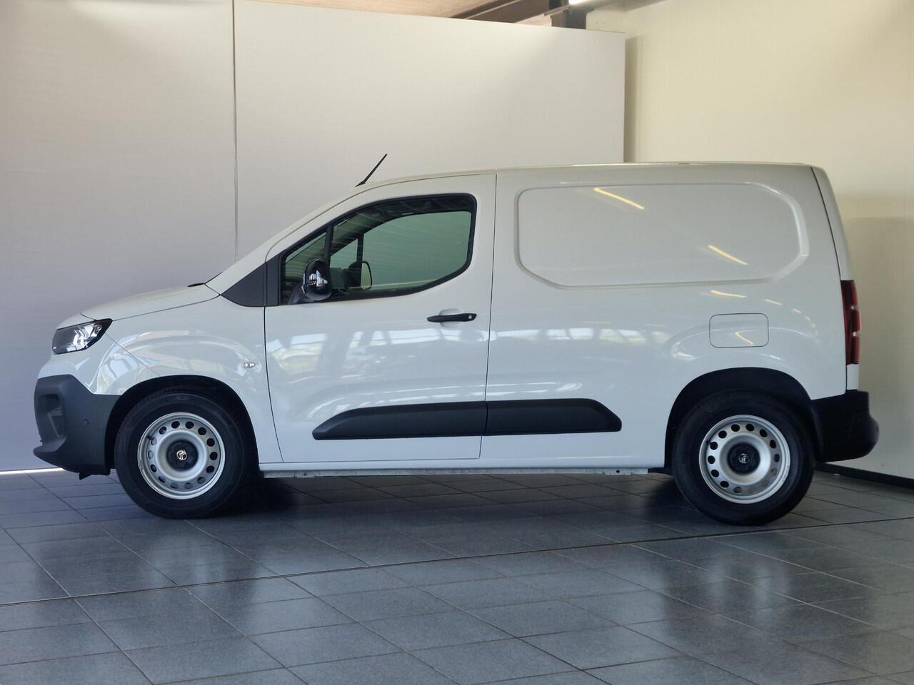 Citroen BERLINGO ë-Berlingo 136 L1 50 kWh Navigatie, digitale binnenspiegel, parkeercamera