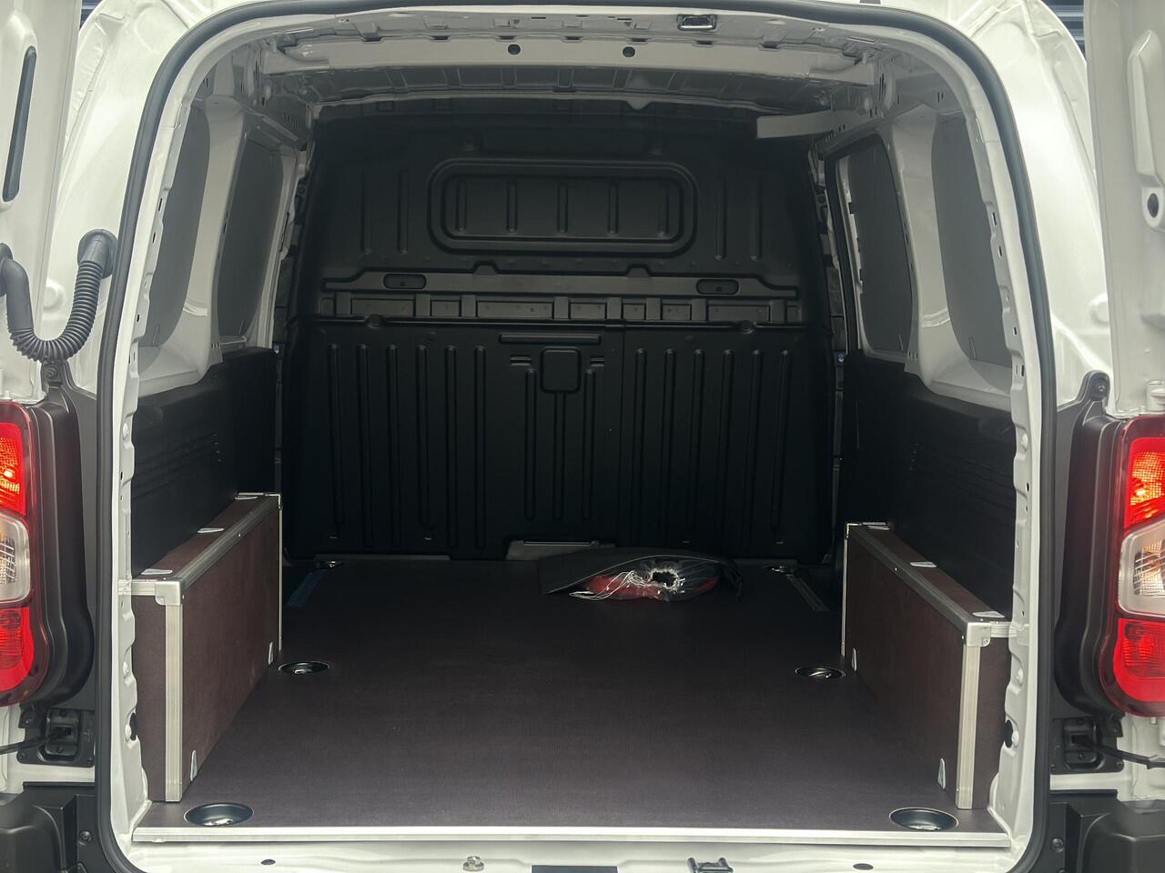 Citroen BERLINGO ë-Berlingo 136 L2 50 kWh | Warmtepomp | Apple Carplay/Android auto | Parkeercamera/-sensoren | Climate Control | Cruise Control |