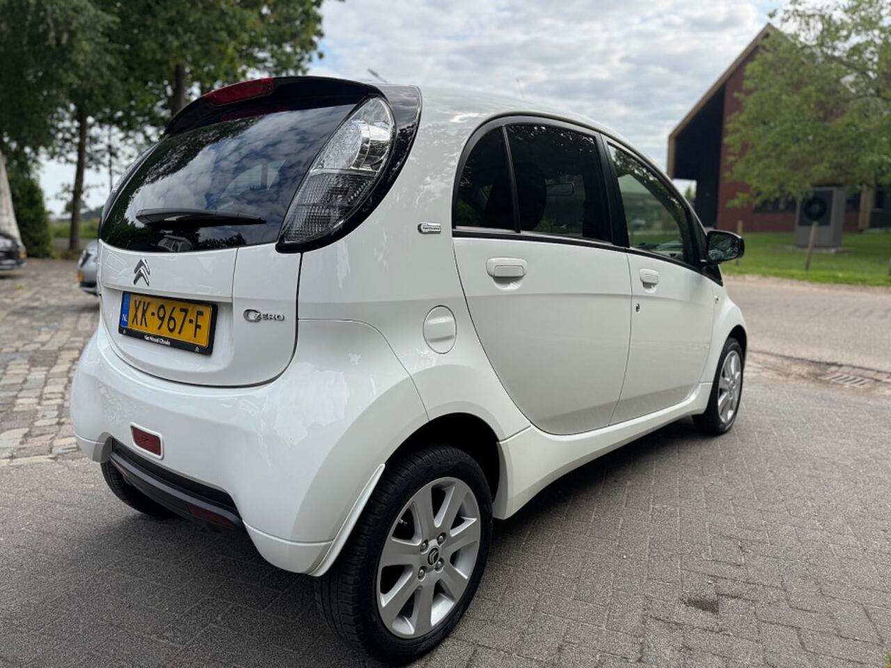 Citroen C-ZERO 4-persoons 16 kWh airco,audio,lmv