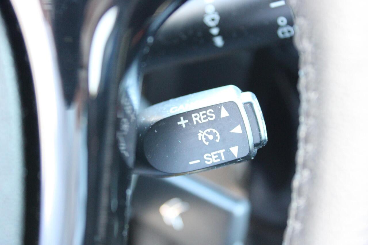 Citroen C1 1.0 VTi Shine LMV/ Grootscherm/ Climate Control