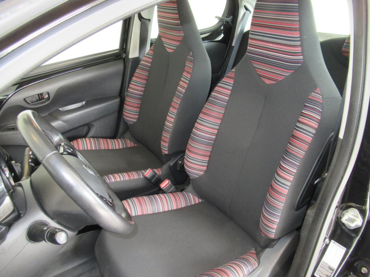 Citroen C1 1.0 VTi Feel 5-deurs Airco, Camera, Carplay