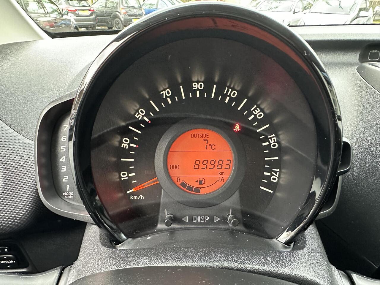 Citroen C1 1.0 VTi Feel /Airco/5 drs/Nieuwe apk bij aflevering/Cruise control