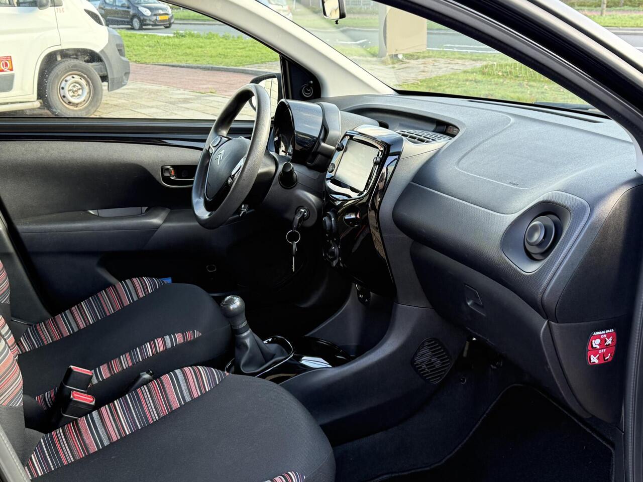 Citroen C1 1.0 VTi Feel / ALL-IN RIJKLAARPRIJS /Airco/AppleCarplay/Parkeersensoren/Donker getint Glas