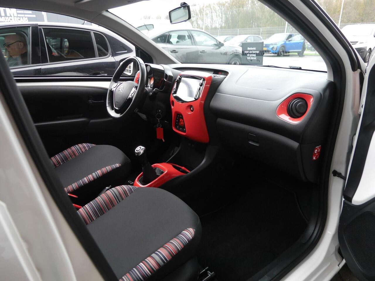 Citroen C1 1.0 VTi Airscape Shine | Cabrio dak | Achteruitrijcamera | Climate control | Lichtmetalen velgen | 5 deurs | Extra getint glas