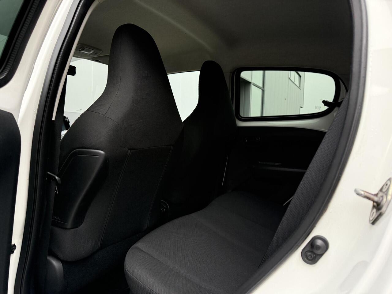 Citroen C1 1.0 VTi Shine 5-Deurs Clima Camera Stoelverwarming Apple Carplay LM Velgen LED