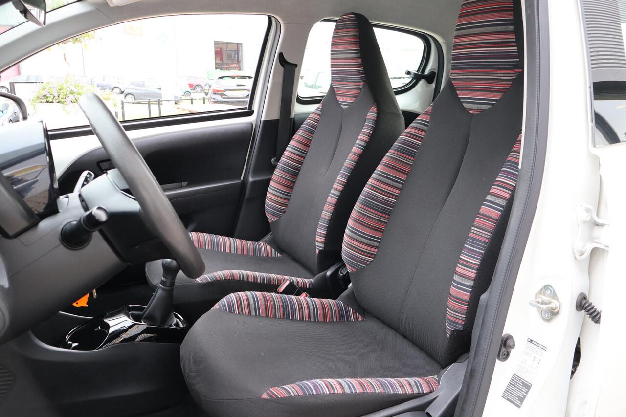 Citroen C1 1.0 Feel NL-Auto | Volledig Onderh. | BTW | Airco | Bluetooth | LED | DAB Radio | Hill-Hold