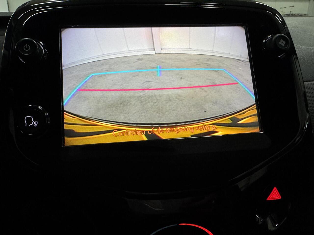 Citroen C1 1.0 VTi Feel AIRCO CRUISE CARPLAY GROOT-SCHERM NAVI CAMERA