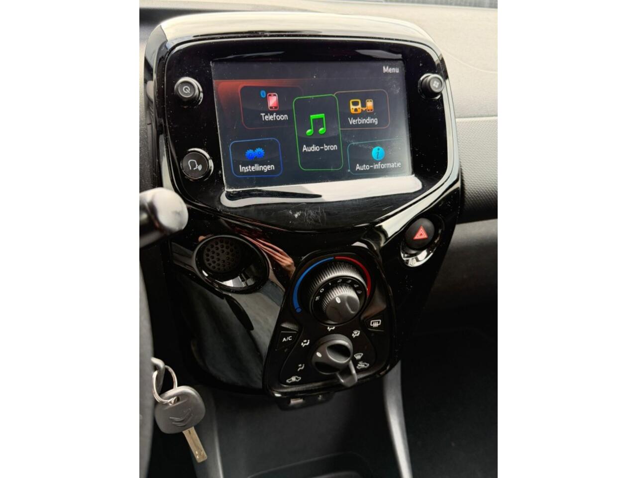 Citroen C1 1.0 VTi Feel / Carplay / Cruisecontrol / Camera / Bluetooth