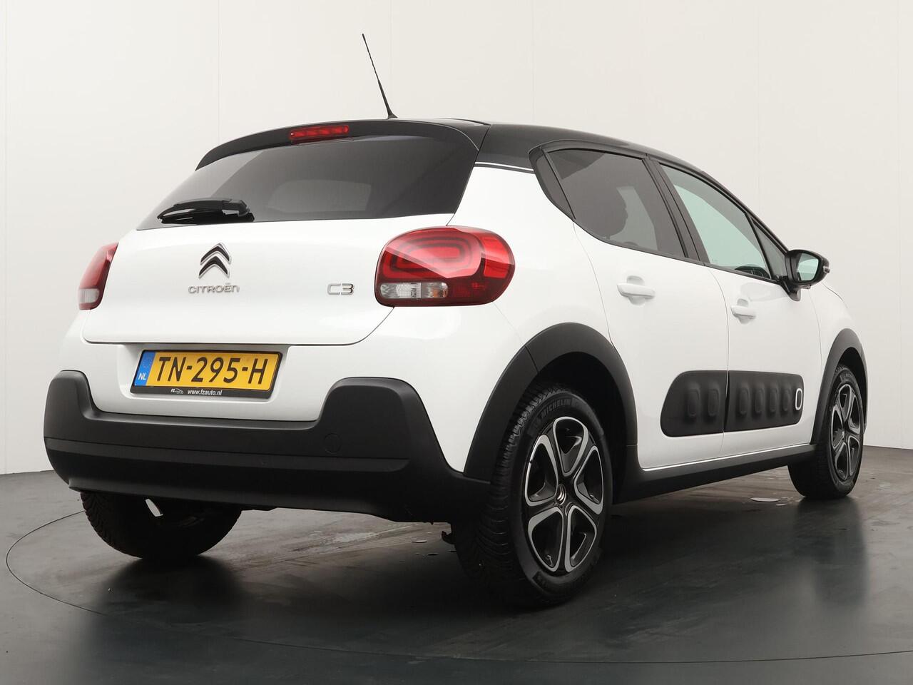 Citroen C3 1.2 83pk PureTech Feel Edition - Parkeersensoren Achter - Apple Carplay & Android Auto - Navigatie