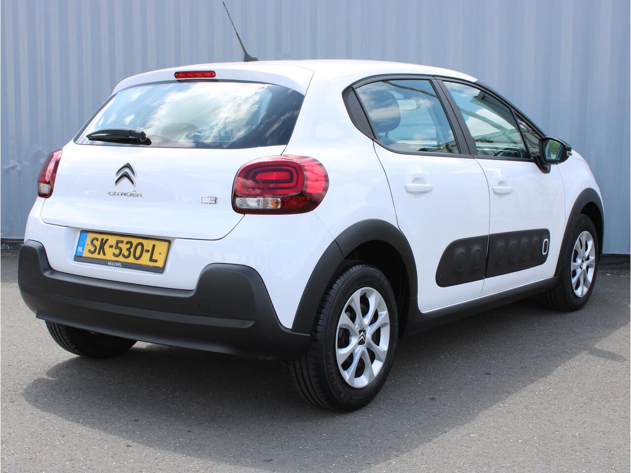 Citroen C3 1.2 PT 110 AUTOMAAT NAVI+PARKSENS.
