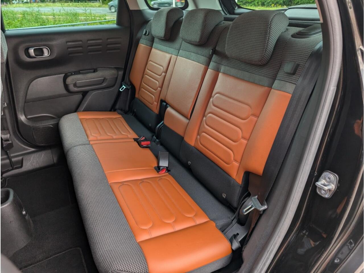 Citroen C3 1.2 PT SenS SHINE C3 AIRCROSS, AUTOMAAT, Cruise, Lane assist, Airco, Navi