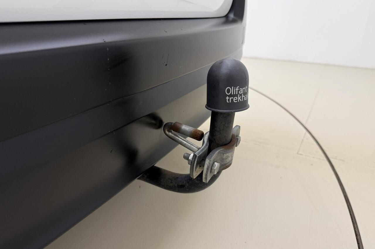 Citroen C3 1.2 PureTech S&S Feel Edition 82 PK | Handgeschakeld | Trekhaak | Parkeersensor | Cruise Control | Navigatie | Mirror Screen | Apple Carplay | Airco | AUX | USB |