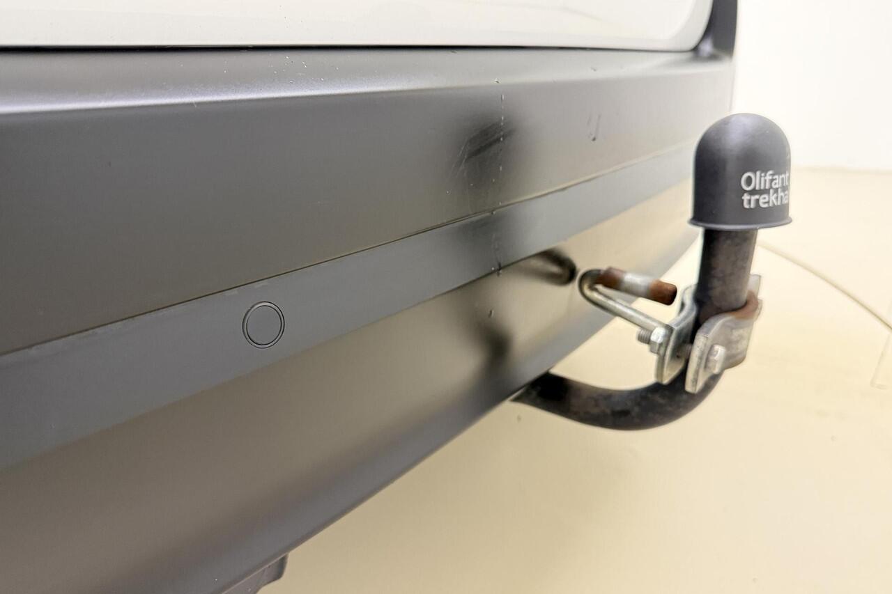 Citroen C3 1.2 PureTech S&S Feel Edition 82 PK | Handgeschakeld | Trekhaak | Parkeersensor | Cruise Control | Navigatie | Mirror Screen | Apple Carplay | Airco | AUX | USB |