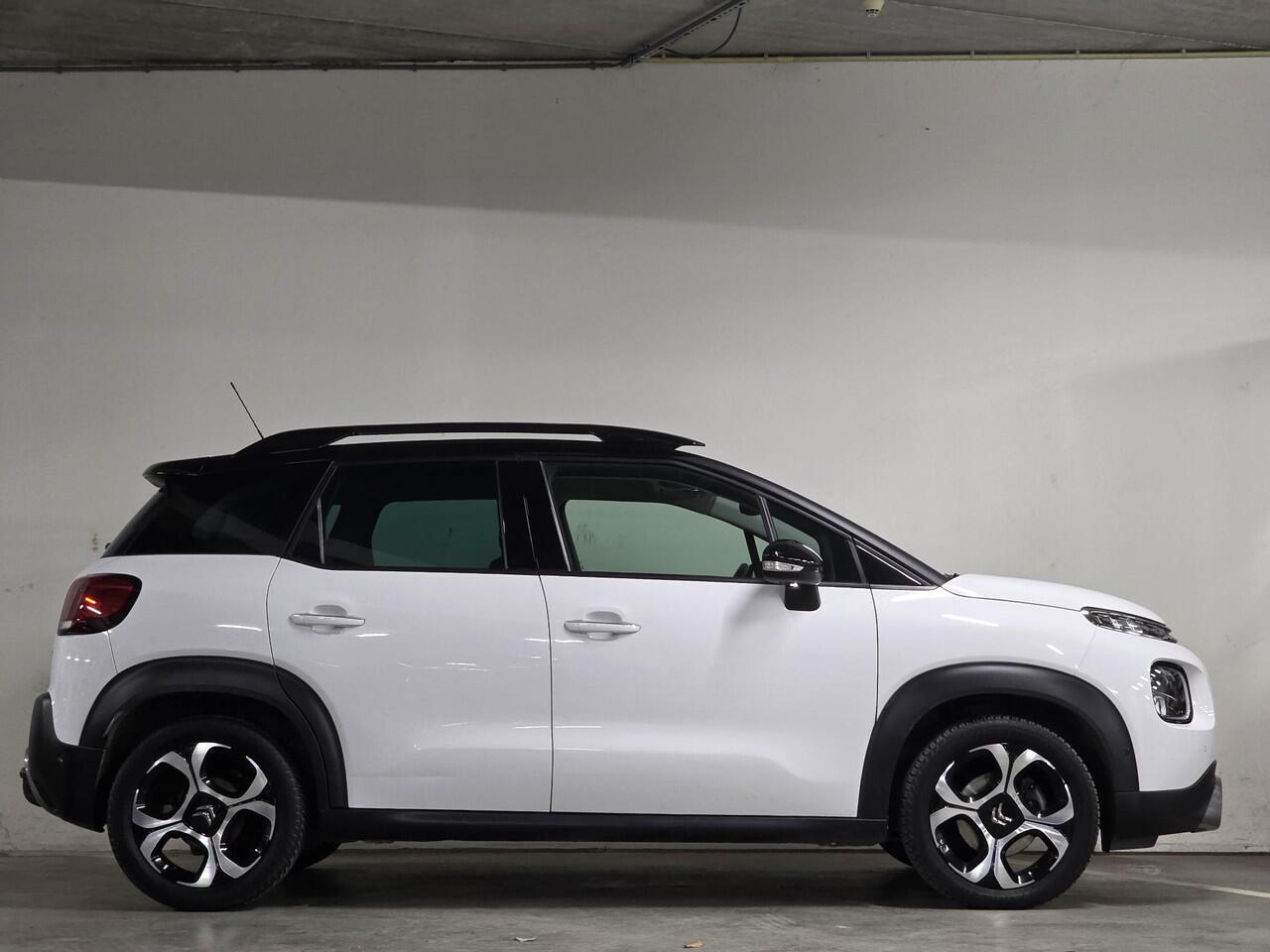 Citroen C3 Aircross Shine 1.2 Turbo 110pk | TREKHAAK | NAVI | LEDER | CAMERA | CLIMA | KEYLESS ENTRY | APPLE CARPLAY / ANDROID AUTO | LM-VELGEN