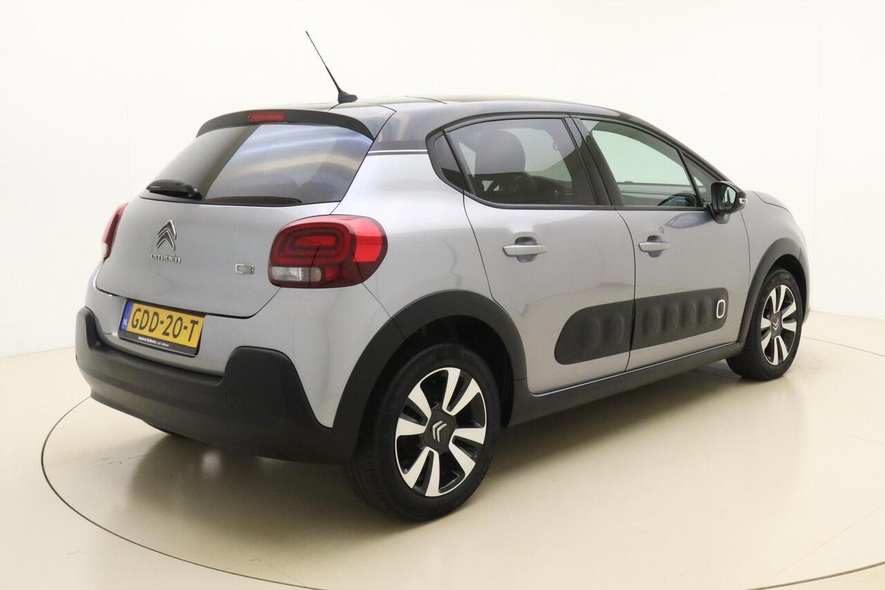 Citroen C3 1.2 PureTech S&S Feel Edition | Navigatie via Apple Carplay | Climate control | Glazen Panoramadak | Stoelverwarming | Zwart dak