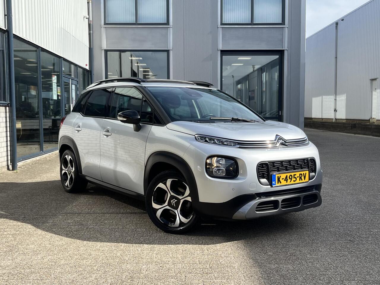 Citroen C3 Aircross 1.2 PureTech S&S Shine Panoramadak / 17" / Trekhaak