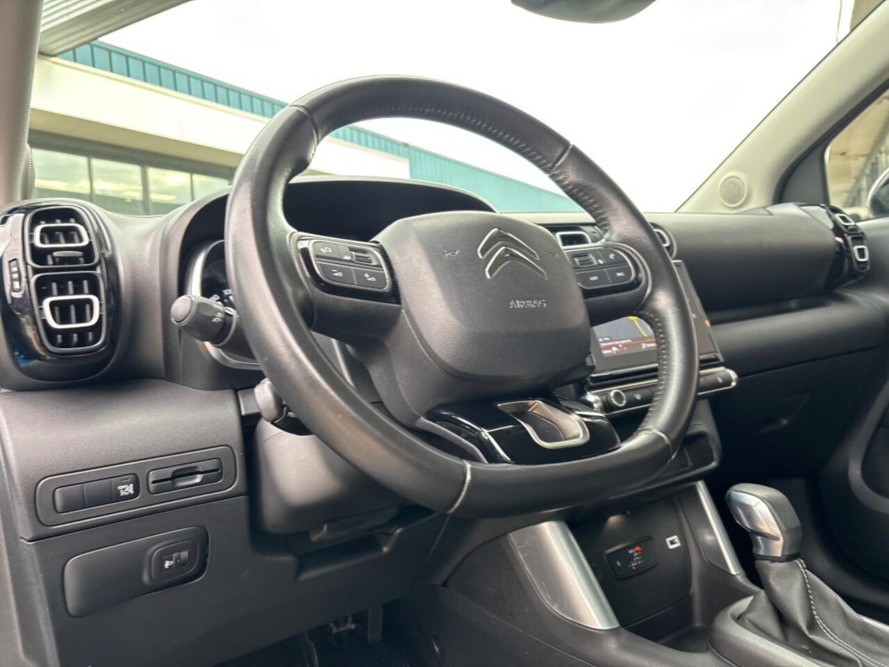 Citroen C3 1.2 PT SenS SHINE AUTOMAAT NAVI PDC CRUISECONTROL