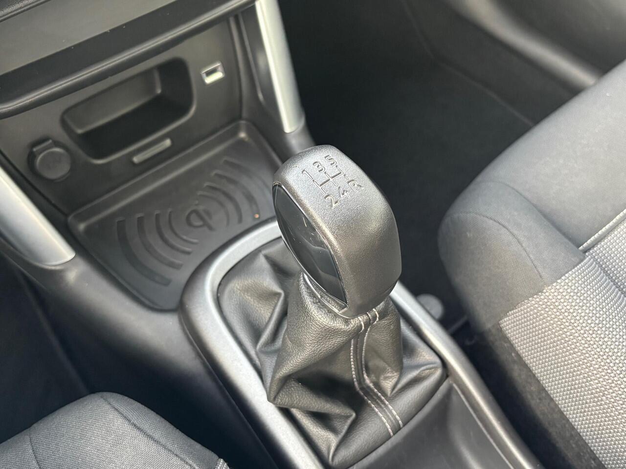 Citroen C3 Aircross 1.2 PureTech Feel 82pk | Rijklaar geleverd incl 12 maanden BOVAG garantie! |