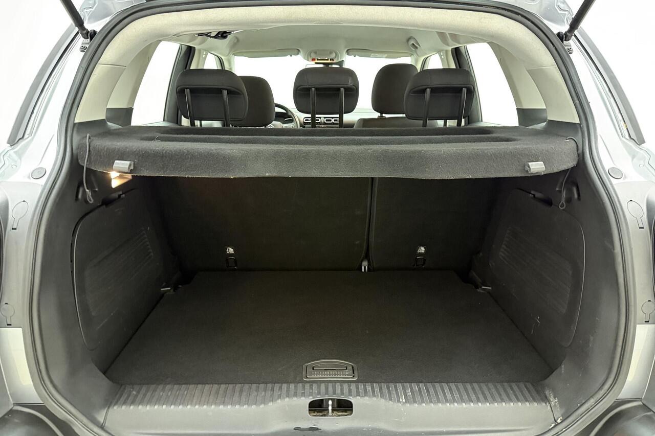 Citroen C3 Aircross 1.2 PureTech S&S Business 110pk | Apple carplay/Android auto | Trekhaak | Climate control | Cruise control | Navigatie | Lichtmetalen velgen 17'' |