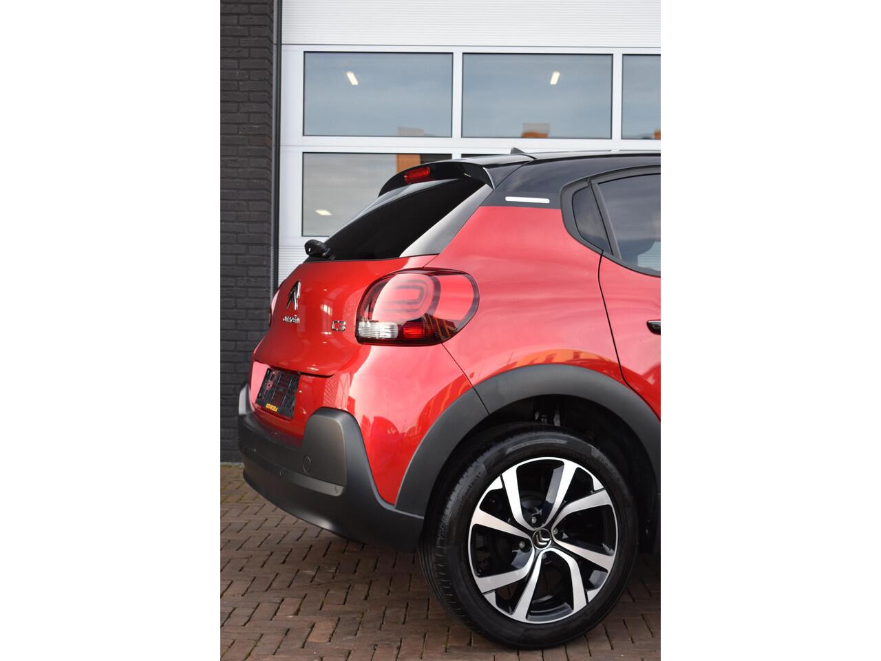 Citroen C3 1.2 PureTech 83PK Shine | Camera | Navi | Stoelverwa. | Incl. Garantie