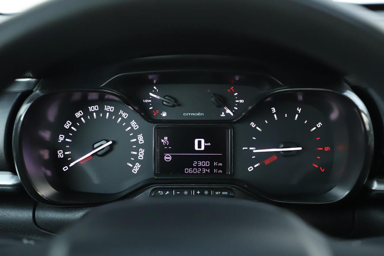 Citroen C3 1.2 PureTech Feel Carplay Android Navigatie Climate Cruise Control Rijstrooksensor Parkeersensor All-season banden!