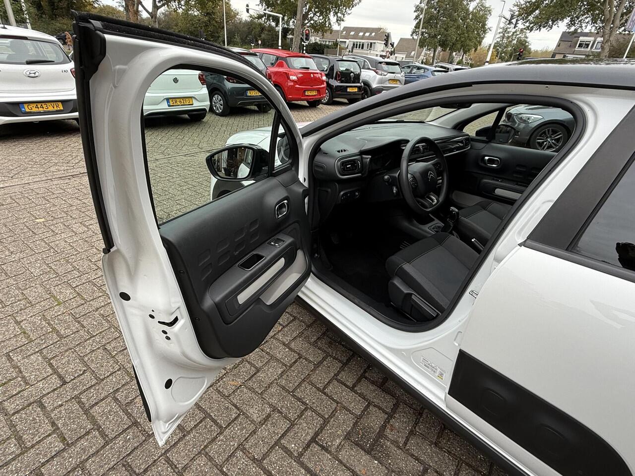 Citroen C3 1.2 PureTech S&S Feel Edition / Airco clima/ Cruise/ Navigatie/ Apple carplay/ PCD/ LED